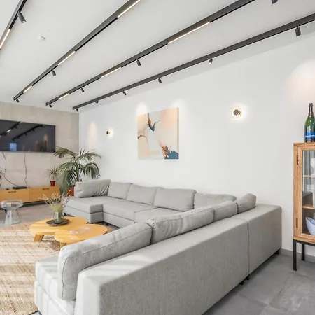 Luxury Cordelia - Sibenik, Pool And Sauna *