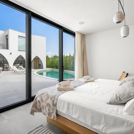 Luxury Cordelia - Sibenik, Pool&sauna * Srima
