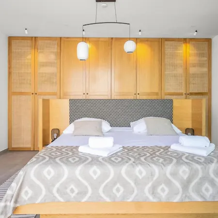 Luxury Cordelia - Sibenik, Pool And Sauna Srima