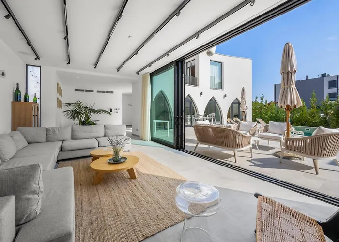 Luxury Cordelia - Sibenik, Pool And Sauna *