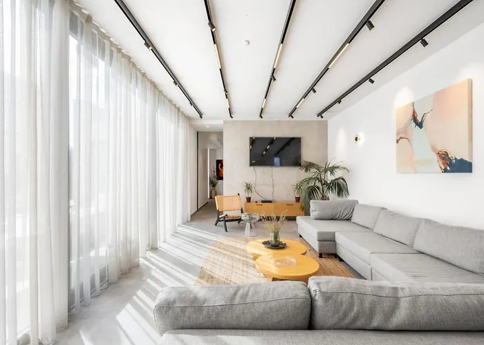 Luxury Cordelia - Sibenik, Pool And Sauna Villa *