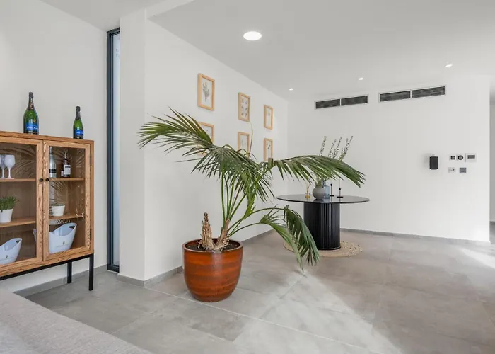 Luxury Cordelia - Sibenik, Pool And Sauna Willa