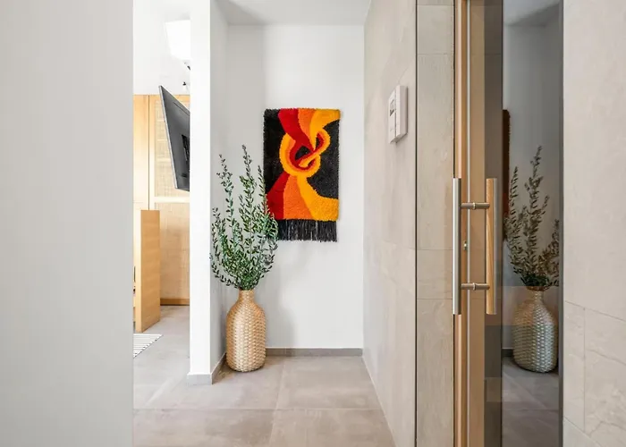 Luxury Cordelia - Sibenik, Pool And Sauna Villa *