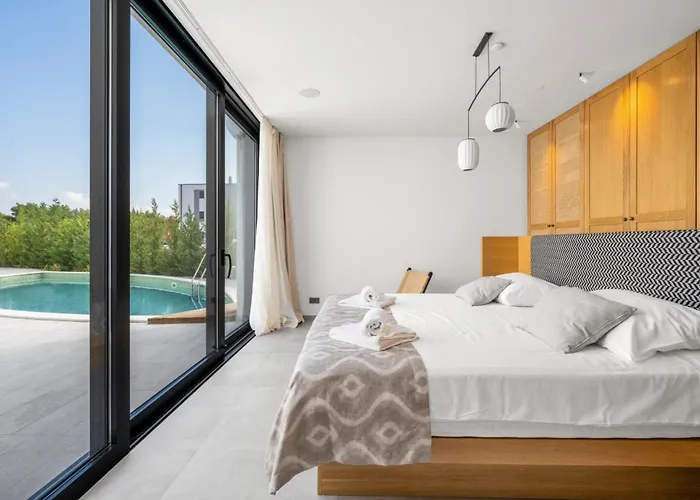 Villa Luxury Cordelia - Sibenik, Pool And Sauna